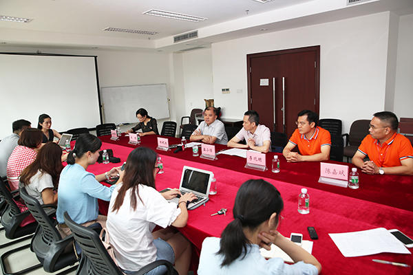 1504254140810484.jpg 600px通气会现场.jpg