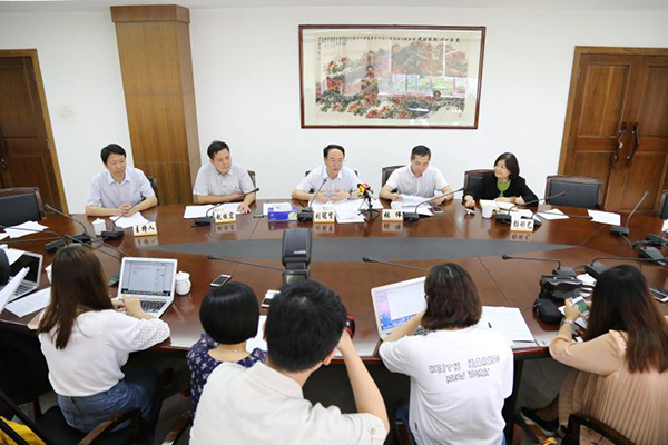 1512379221710160.jpg 20170418185515.jpg