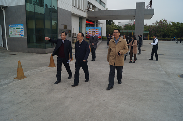 1517526689828473.png 3-刘冠贤副主任调研广州市增城区石滩镇卫生院600px.png